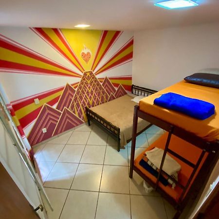 Hostel Divinópolis Eksteriør bilde